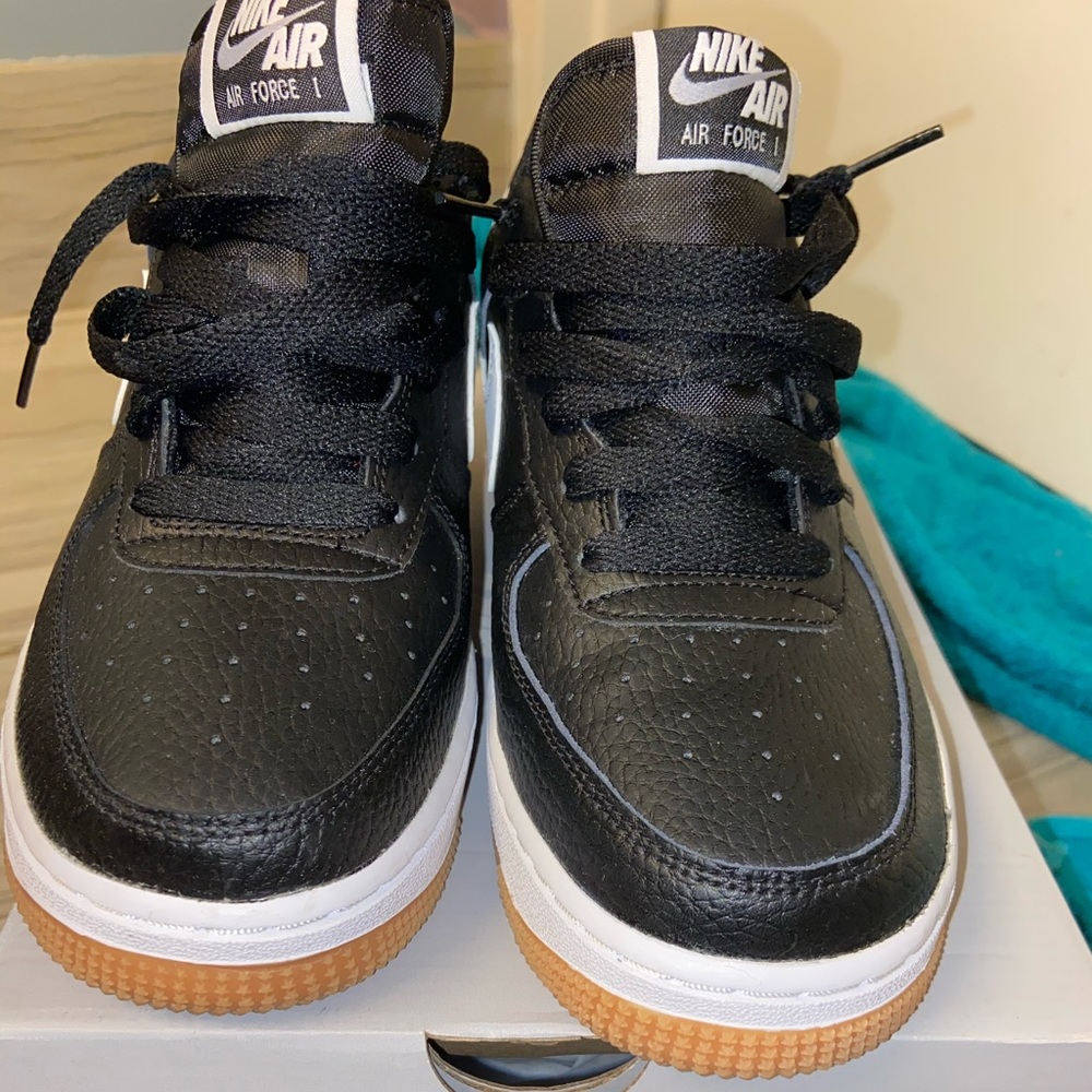 Air Force 1 (Grade school size)